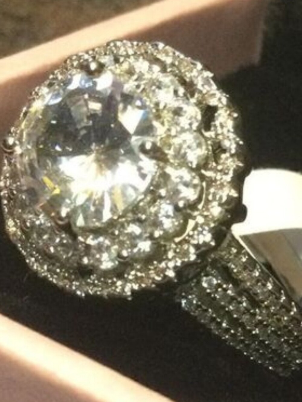NWT Peermont  Sz 7, “Diamond, round halo ring